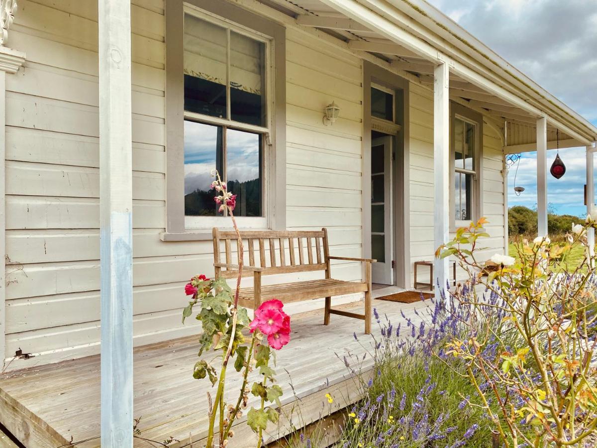 Saffron Cottage Manakau Bagian luar foto
